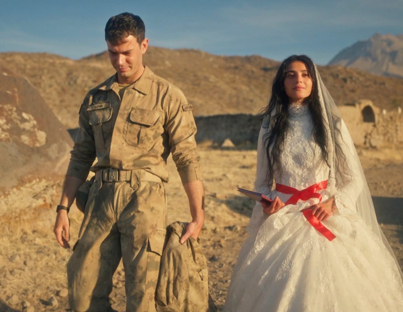 مسلسل انت من احب